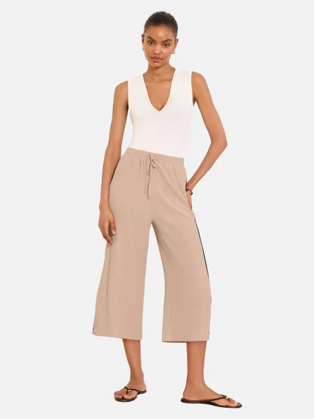 Lipsy Pantaloni pielii negru