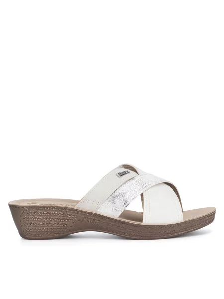 Шльопанці Inblu білий