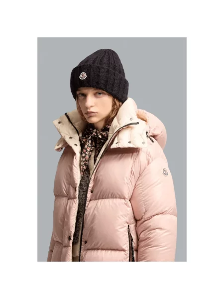 Czapka Moncler wełniana z logo czarna