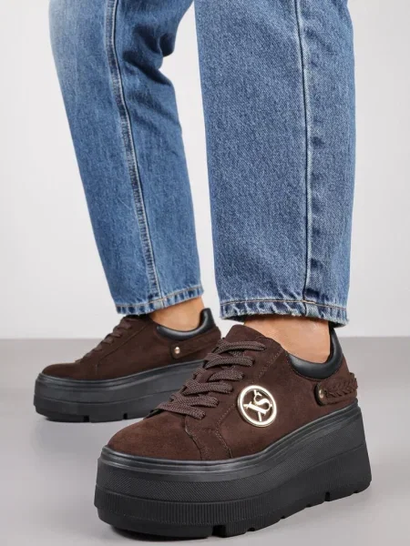 Sneakers Tatellia maro