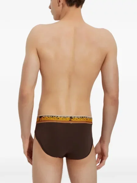 Alsó Dsquared2 autogrammal barna
