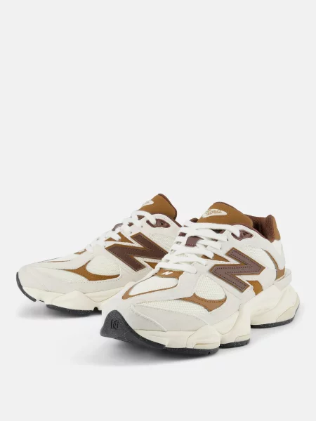 Кроссовки New Balance 990 бежевые