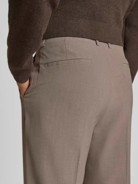 Spodnie materiałowe o kroju slim fit z dodatkiem Lindbergh beżowe
