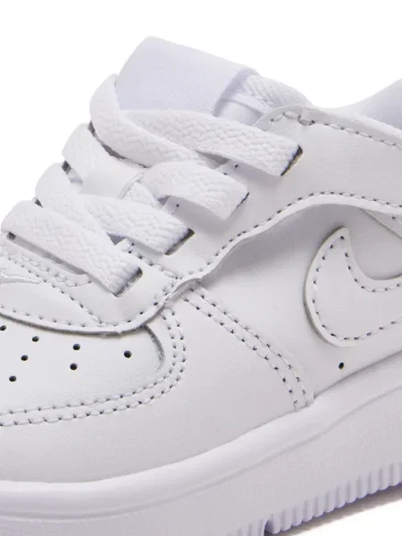 Sneakersy dziecięce Nike białe