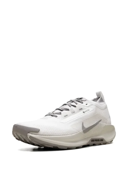 Sneakerși Nike Wildhorse alergare alb