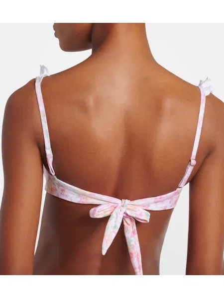 Top Bananhot cu model floral cu volane alb