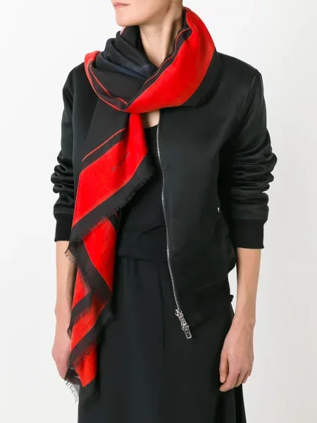 Fular Givenchy cu imagine negru