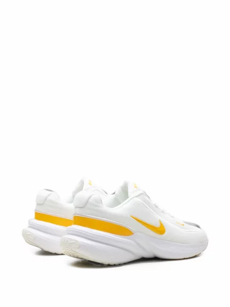 Sneakerși Nike alb