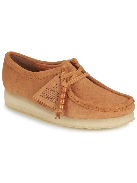 Nizki čevlji Clarks Originals iz semiša