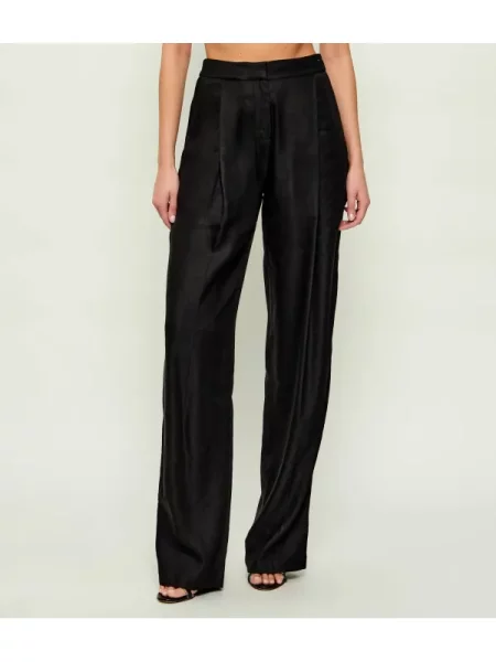 Elisabetta Franchi De in pantaloni negru