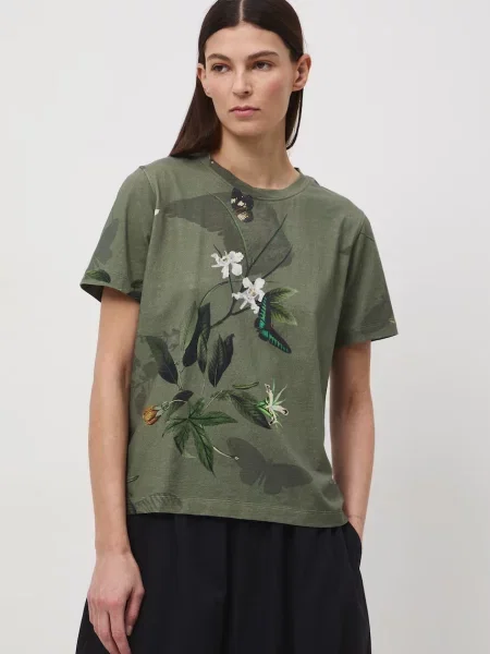 Футболка Medicine