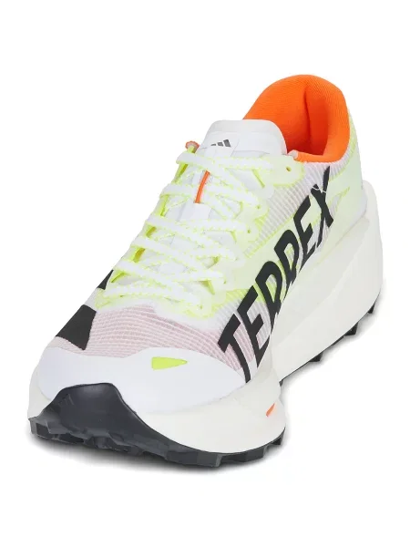 Běžecké tenisky Adidas Performance bílé