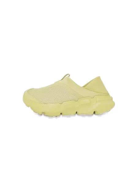 Sneakerși On galben