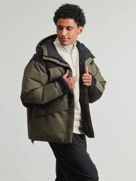 Geacă cu puf The North Face