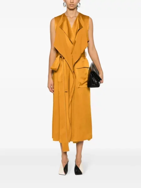 Kostiumas suknele Victoria Beckham ruda