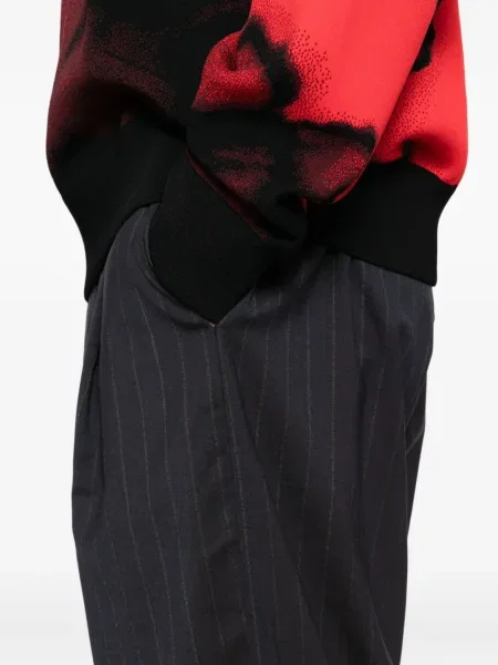 Pantaloni Croquis cu dungi plisate gri