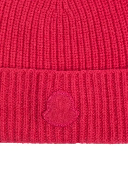 Căciulă Moncler din cașmir roz