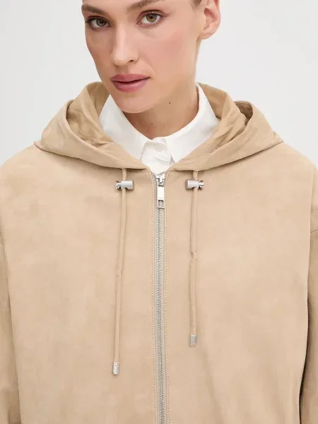 Замшевая демисезонная куртка Boss бежевая