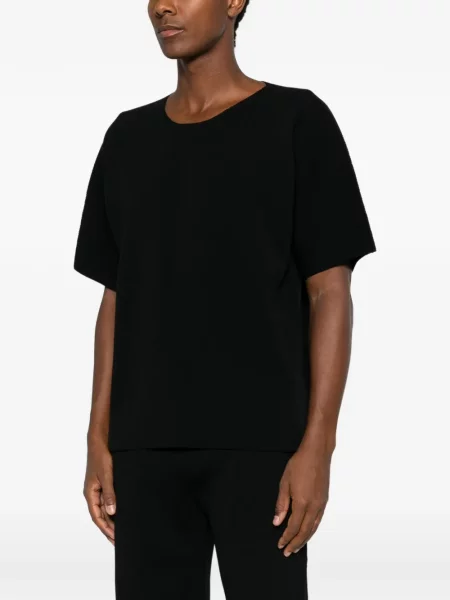 Къс тениска Homme Plissé Issey Miyake черно
