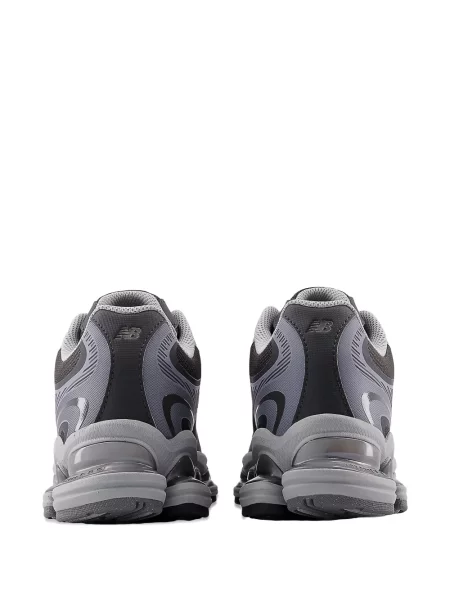 Sneakerși New Balance gri