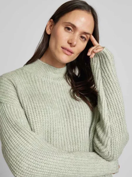Sweter z dzianiny ze stójką i dodatkiem wełny Qs