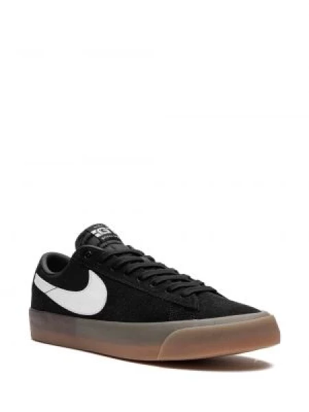 Švarkas Nike juoda