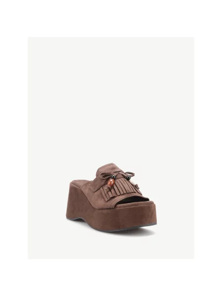 Pantofi La Modeuse maro