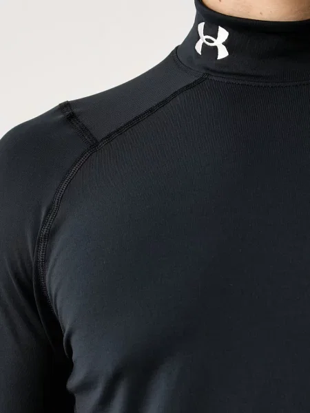 Póló Under Armour fekete