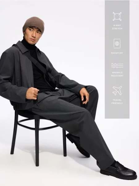 Reserved Pantaloni chino cu negru