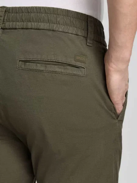 Chinosy o kroju tapered z mieszanki bawełny model Boss Orange