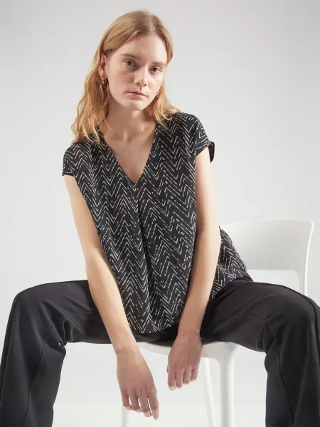ABOUT YOU Tricou Paris' negru