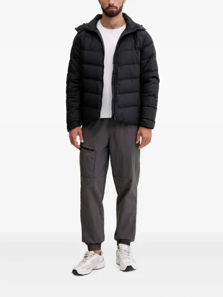 Geacă Jack Wolfskin cu glugă negru