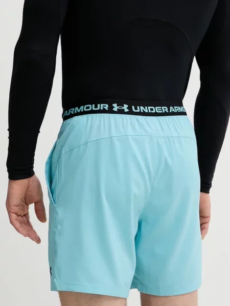 Спортивные шорты Under Armour