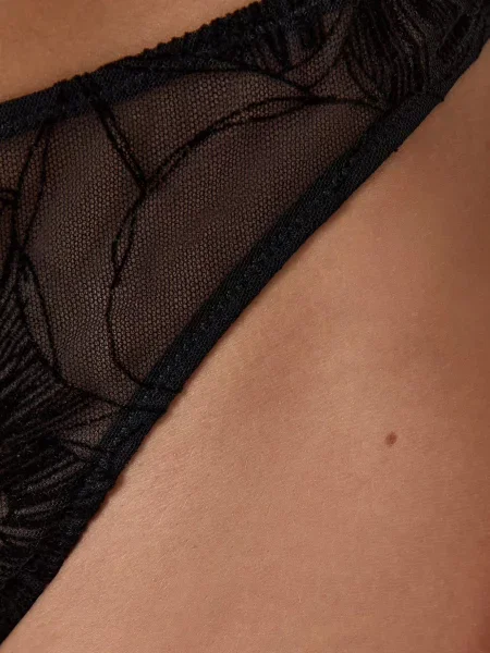 Стрінги Etam чорні