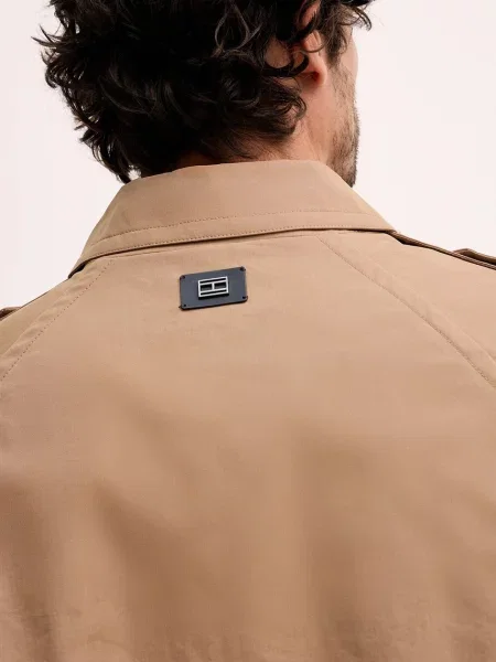 Tommy Hilfiger Палто кафяво
