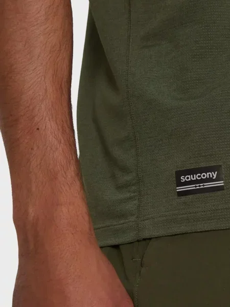 Футболка Saucony зелена