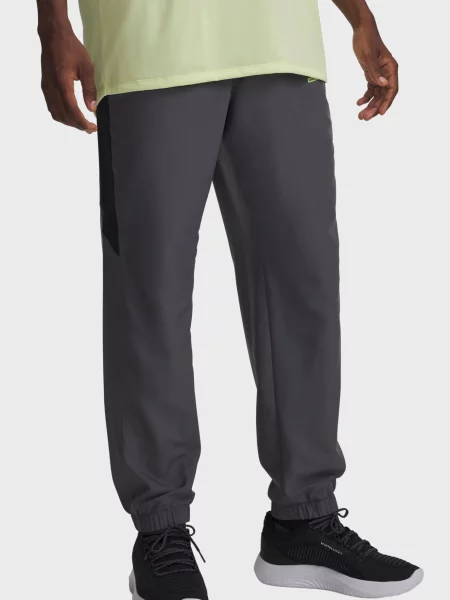 Спортивні штани Under Armour сірі