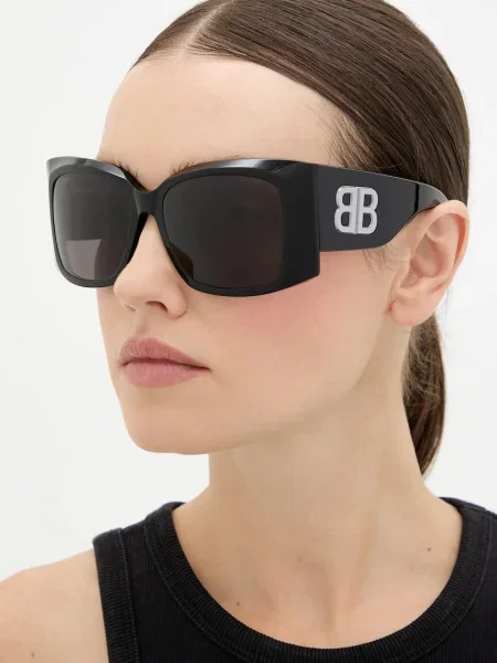Слънчеви очила Balenciaga черно