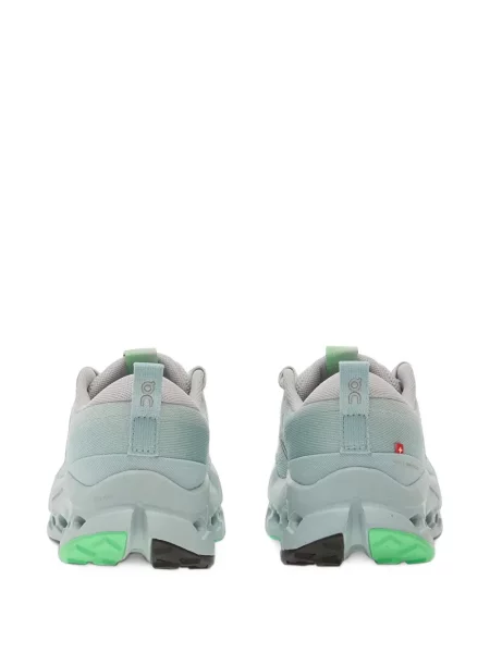 Sneakerși On albastru