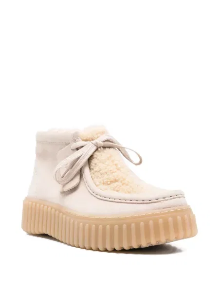 Botine Clarks cu șireturi din dantelă