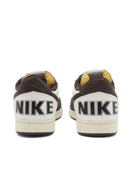 Sneakersy Nike czarne