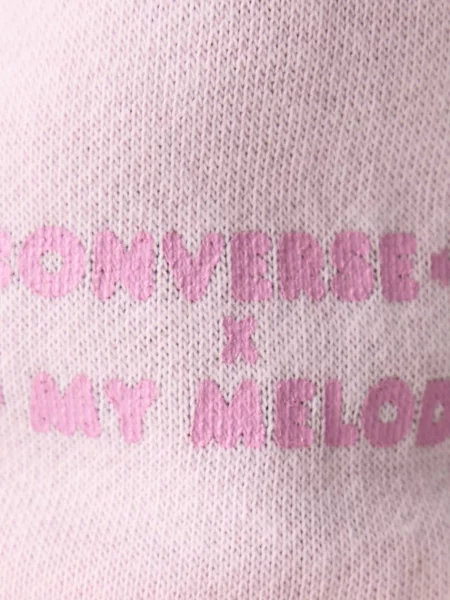 Converse kifordítható pulóver női pamuttal x HELLO KITTY rózsaszín