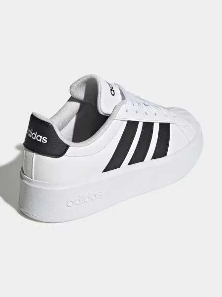 Детские кроссовки Adidas