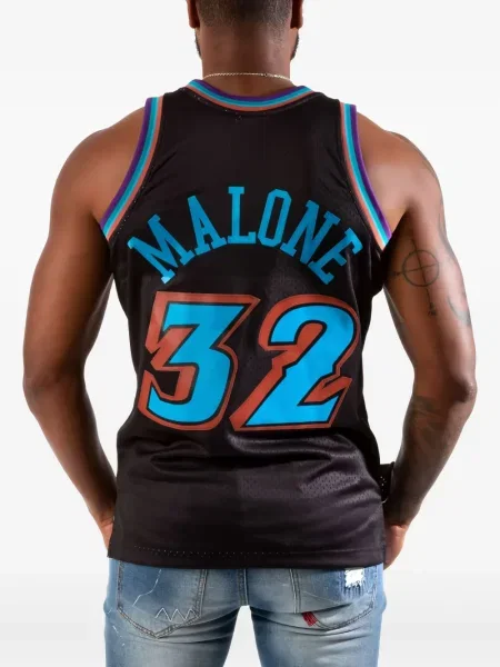 Тениска Mitchell & Ness черно