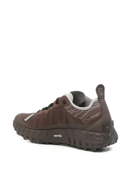 Sneakerși Norda maro