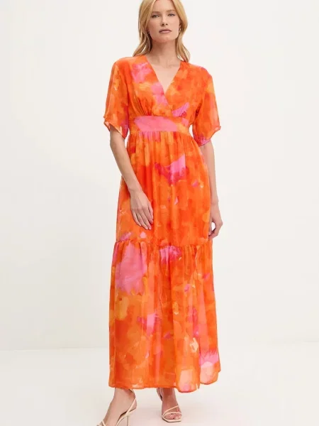 Answear.LAB sukienka midi rozkloszowana pomarańczowy