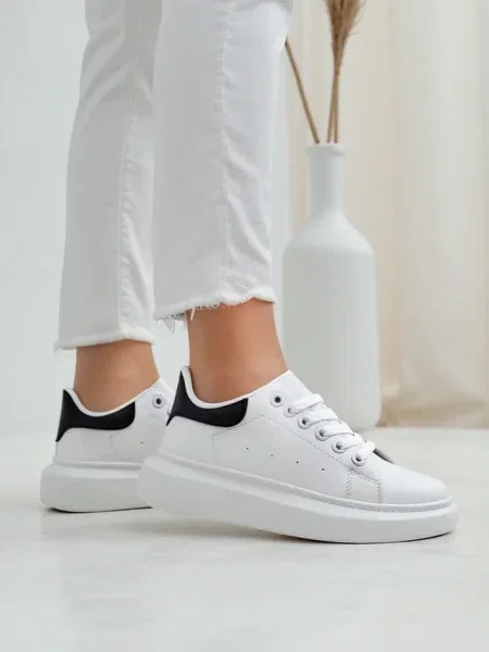 Sneakerși Resti negru