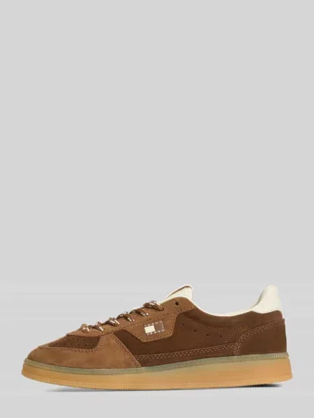 Sneakersy Tommy Jeans brązowe
