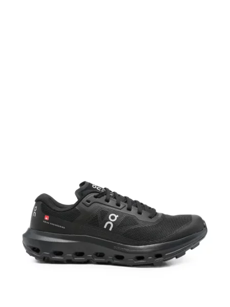 Sneakerși On negru