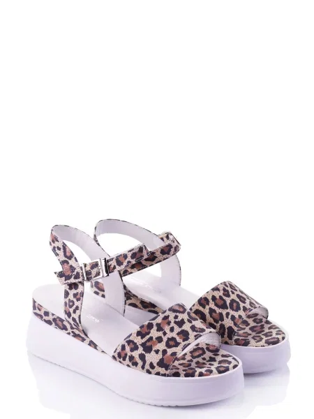 Кожаные босоножки Marco Piero бежевые